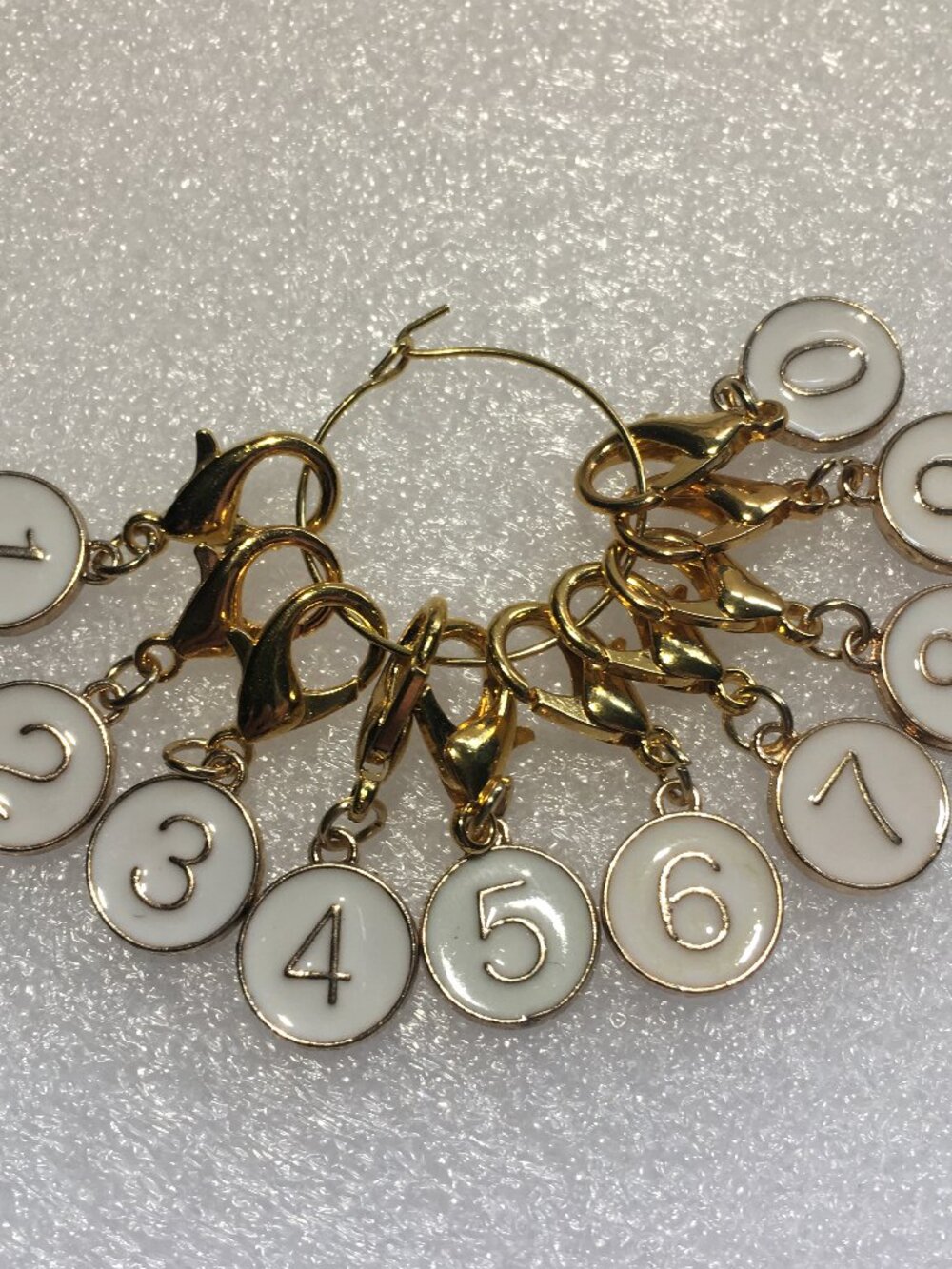 Numbered Stitch Marker Set • Black & Gold • Set of 10